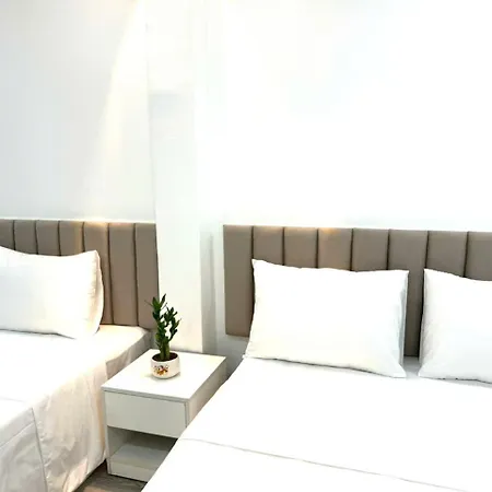The Queen Hotel & Spa 2 Hanoi Exterior photo